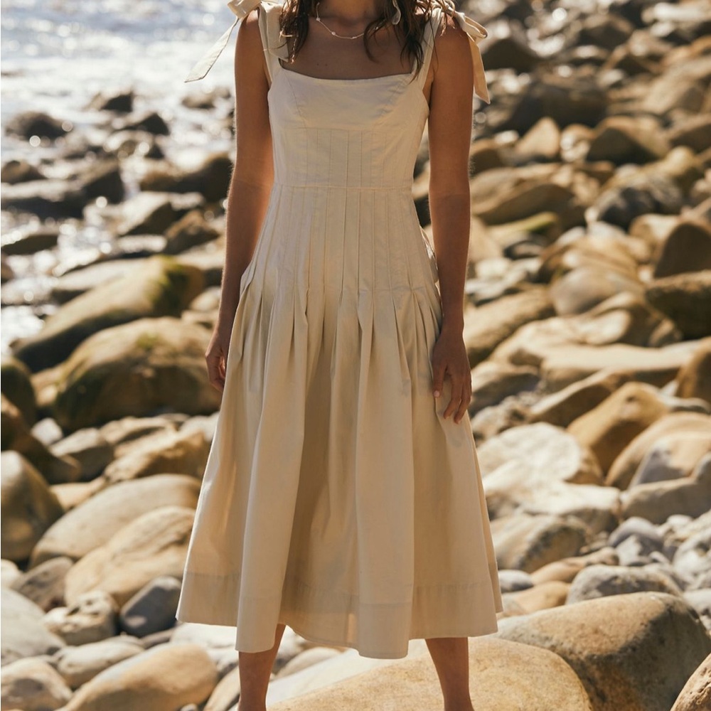 NWT Kinney Midi Dress